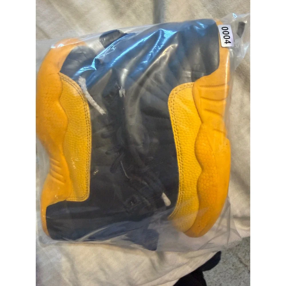 Jordan 12 Retro University Gold Black Toddler Sneakers 850000-070 Size 8C